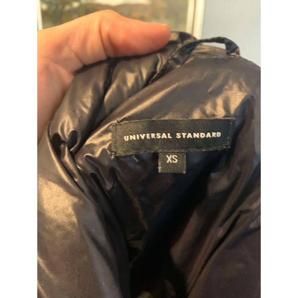 Universal Standard Black Down Puffer Quilted Jack… - image 2